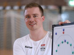 Headcoach Aaron Hahn